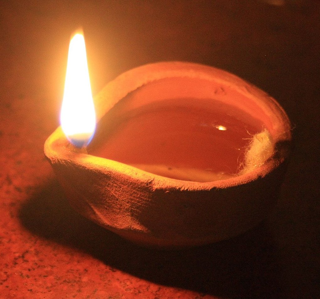 2025 08 10 lampe allumée